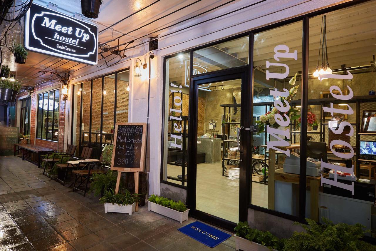 Meet Up Hostel Bangkok Exterior foto
