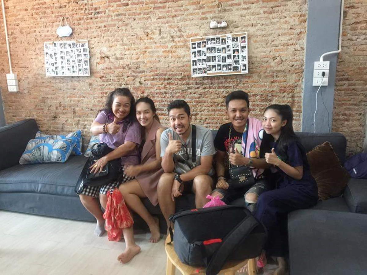 Meet Up Hostel Bangkok Exterior foto